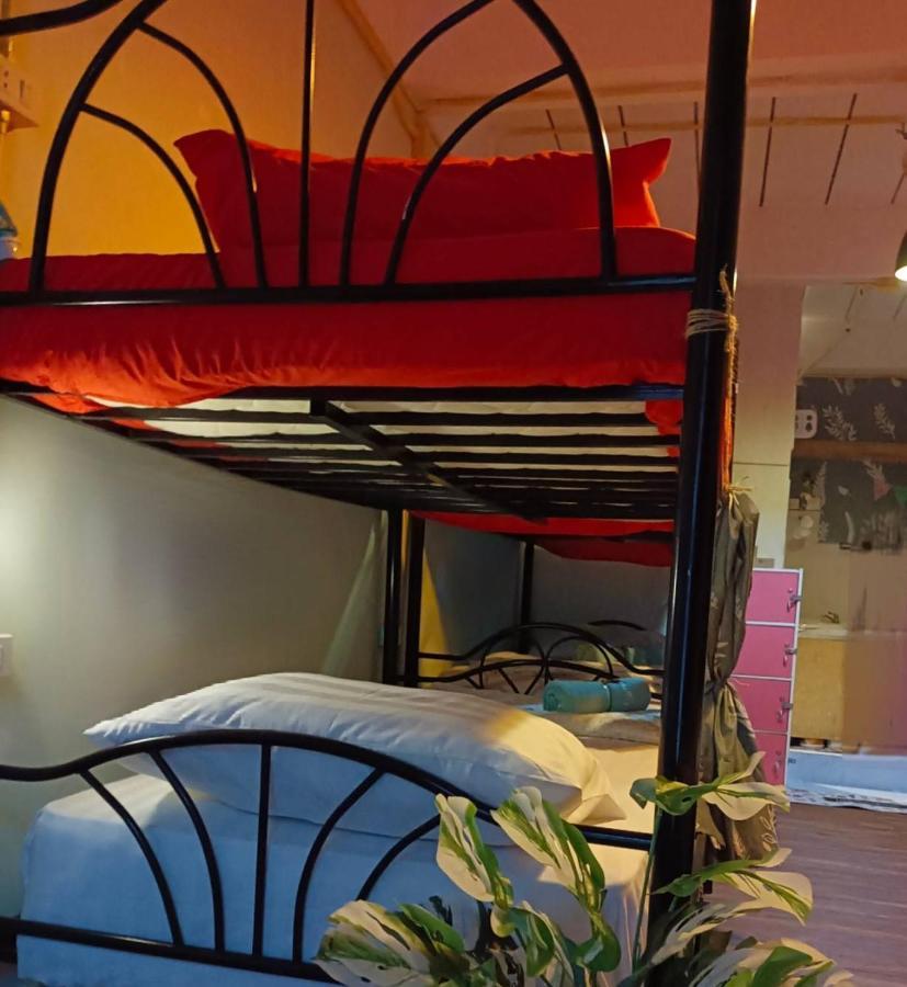 Me Hostel & Homestay At Haadrin ハード・リン エクステリア 写真