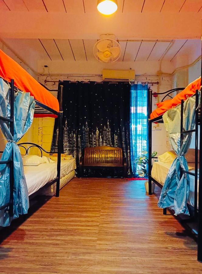 Me Hostel & Homestay At Haadrin ハード・リン エクステリア 写真