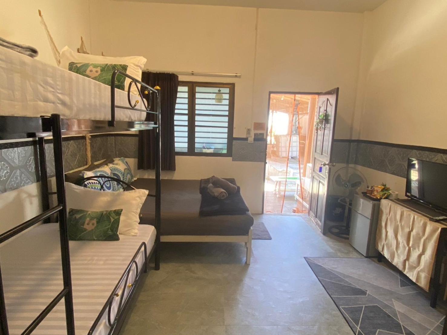 Me Hostel & Homestay At Haadrin ハード・リン エクステリア 写真