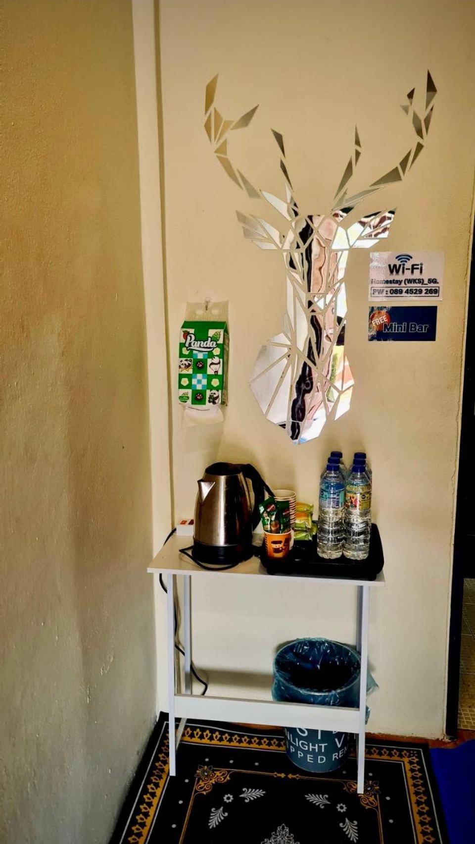 Me Hostel & Homestay At Haadrin ハード・リン エクステリア 写真